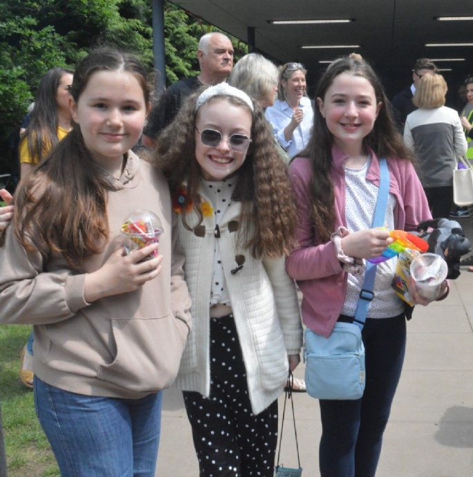 News » Crackley Enjoys The PTA's Super Summer Fair